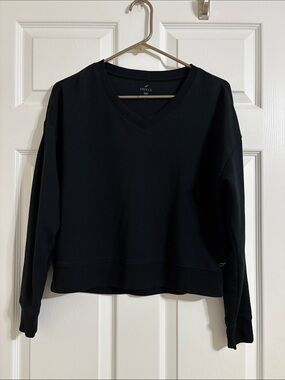 Women’s Black V Neck Sweatshirt